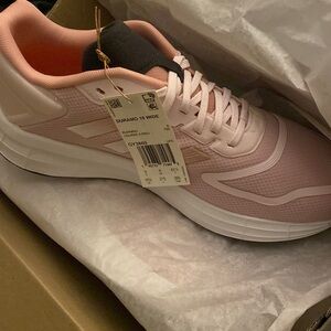 Adidas Duramo 10 Women's Size 10 1/2 Pink Athletic Sneakers Running Shoe…